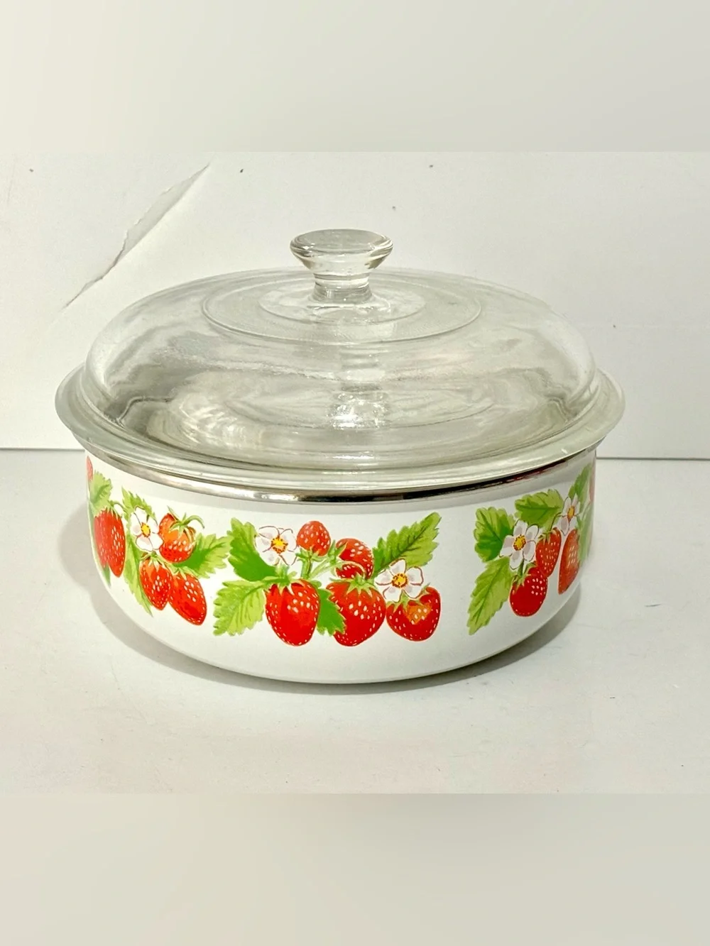 Vintage Kobe Kitchen Metal Enamel Strawberry Nesting Bowls Retro Enamelware